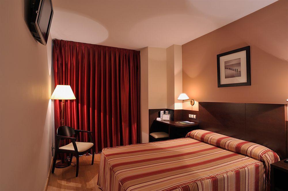 אוביידו Hotel Castro Real מראה חיצוני תמונה