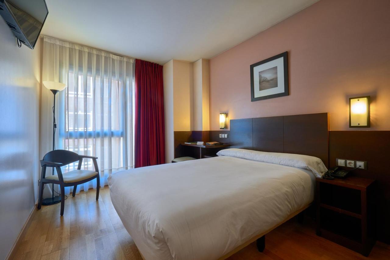 אוביידו Hotel Castro Real מראה חיצוני תמונה