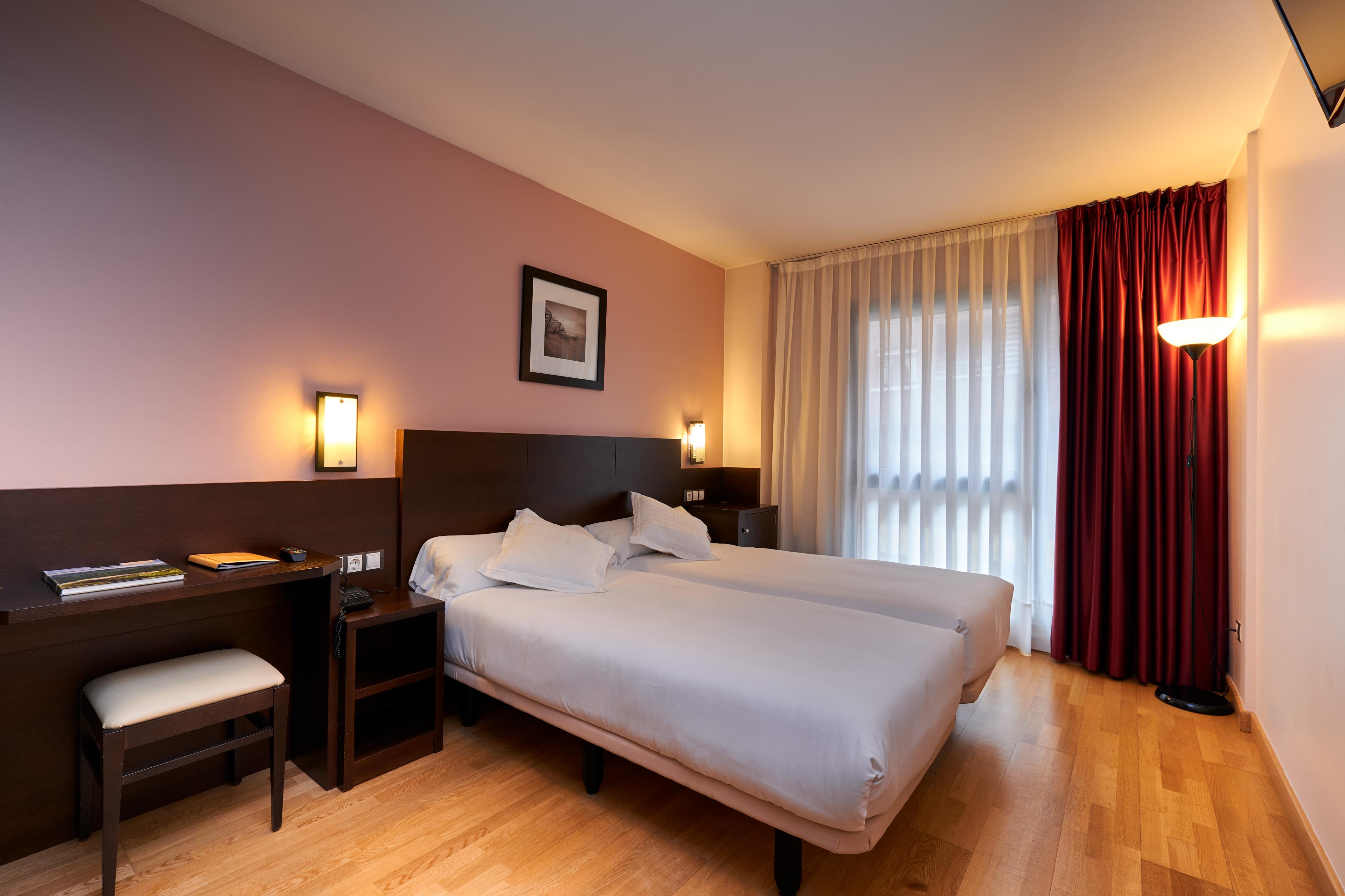 אוביידו Hotel Castro Real מראה חיצוני תמונה