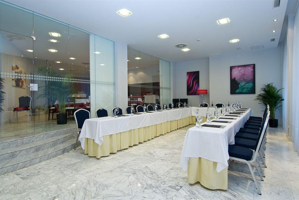 אוביידו Hotel Castro Real מראה חיצוני תמונה