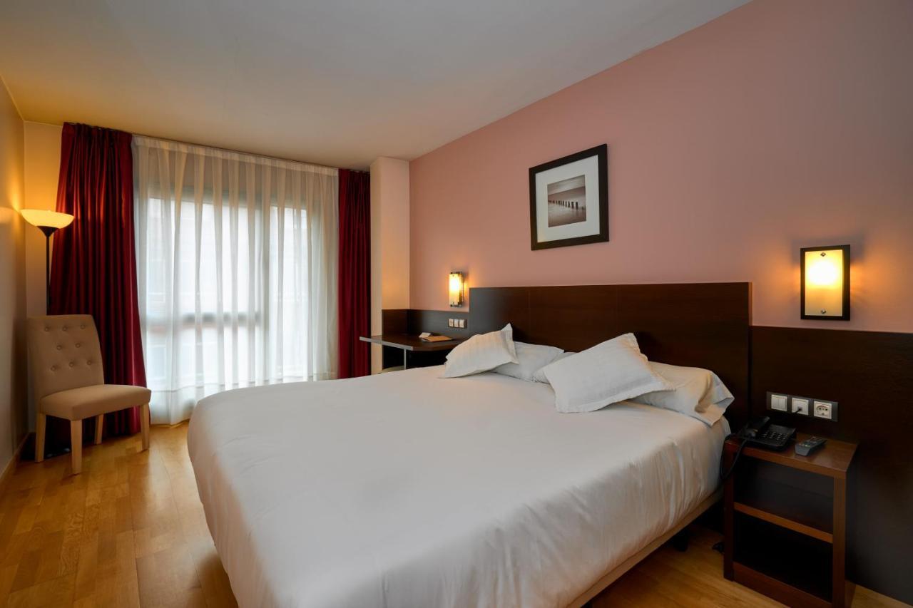 אוביידו Hotel Castro Real מראה חיצוני תמונה